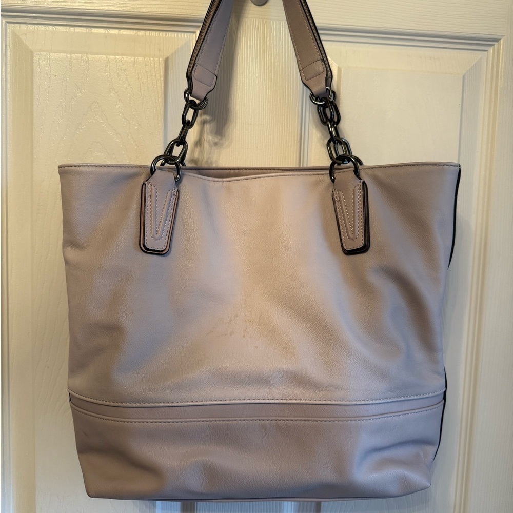 Simply Vera Vera Wang Catherine Tote
GREY Handbag Bag Chain Accent Purse 12
X 16 - Picture 3 of 11